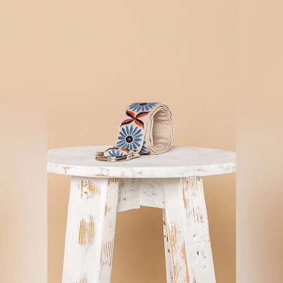 Bohemian Embroidered Daisy Flower 0 Ring Belt - Picture 4 of 7